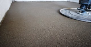 Стяжка пола Азнакаево, цена от 477 руб. м2